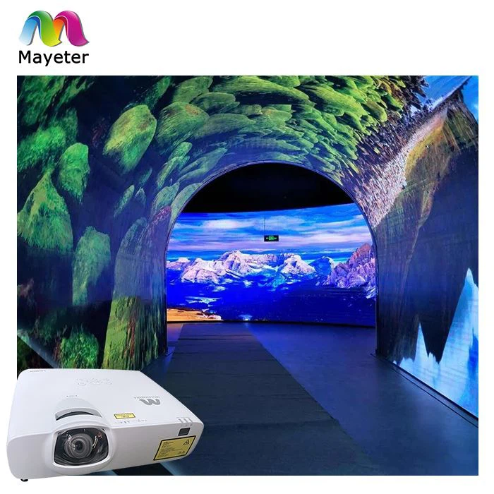 Wciągający projektor tunelowy