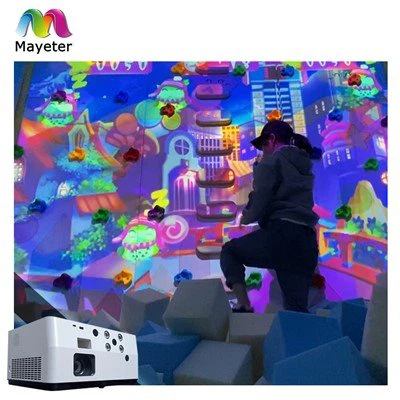 Interaktywna projekcja wspinaczkowa dla dzieci